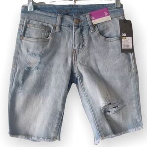 Womens Mossimo Denim Bermuda Shorts Mid Rise Light Wash Distress Blue Jean 00/24